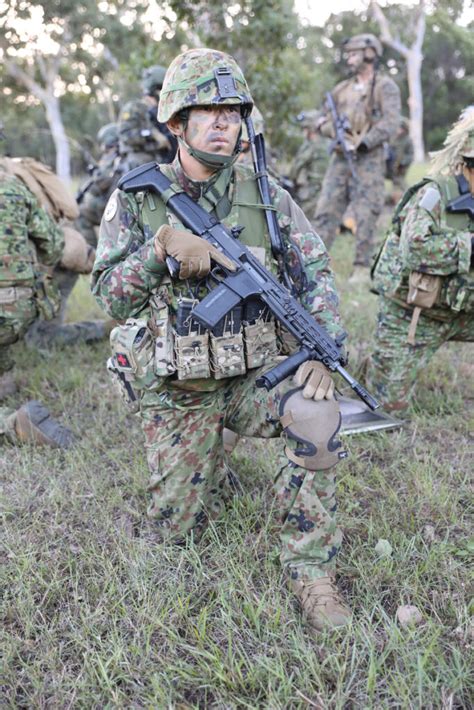 First Look Japan’s New Type 20 Assault Rifle Small Arms Defense Journal