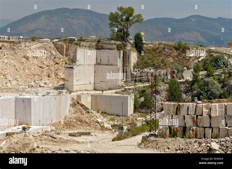 Travertine quarry, Villanova, Lazio, Italy Stock Photo: 62084577 - Alamy