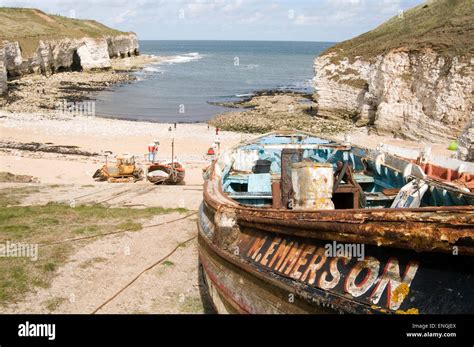 Flamborough Head yorkshire coast north sea beach beaches cove cliffs ...