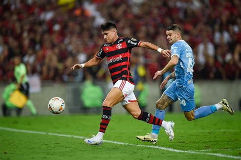 Bol Var X Flamengo Onde Assistir Escala Es Desfalques Arbitragem E