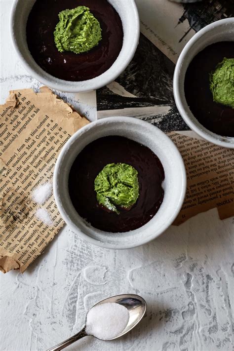 Matcha Lava Cake Cooking Therapy