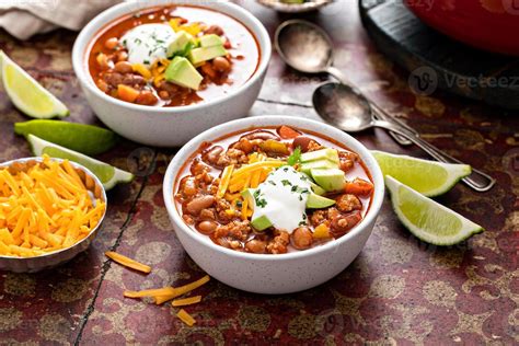 Traditional chili soup with meat and red beans 16231844 Stock Photo at ...