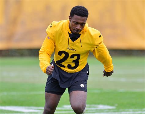 Damontae Kazee Returns To Practice Could Return Soon