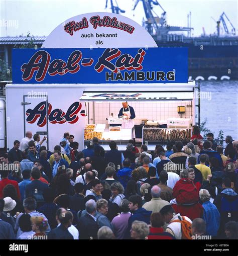 Hamburg Fischmarkt Fish Market Stockfotos Und Bilder Kaufen Alamy