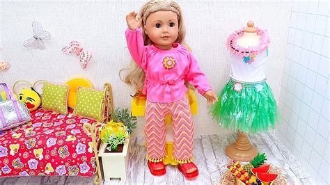 Ag Doll Packing Suitcases For Vacation And Sleepover Fun Play Dolls