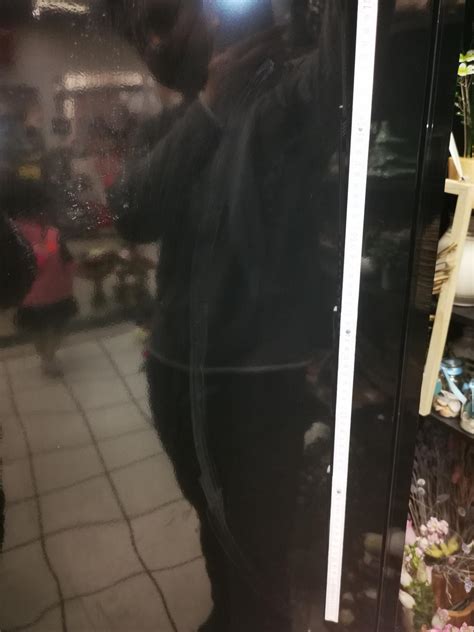 Metro - Reklamation Kühlschrank auf optisch Mängel