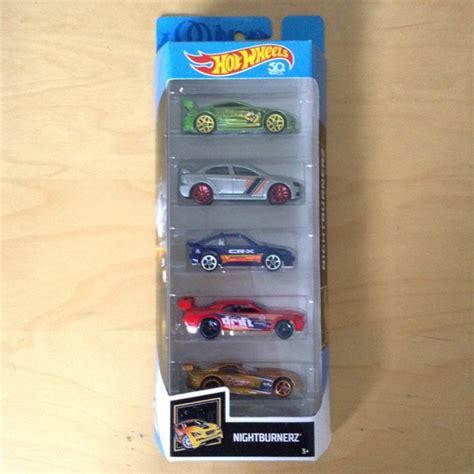 Hot Wheels Night Burnerz 5 Pack Shopee Malaysia