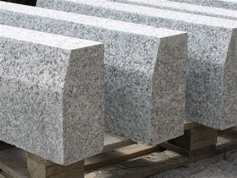 Grey Granit Bordstein Muldenstein Geseagt A Marble Co