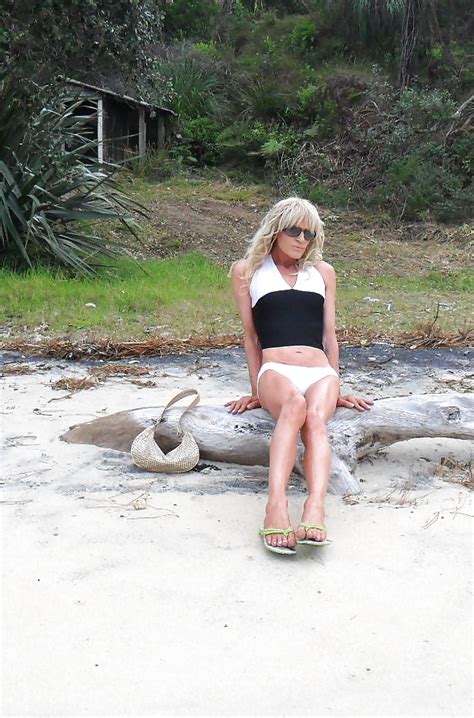 Beach Bum X Porn Pictures XXX Photos Sex Images PICTOA