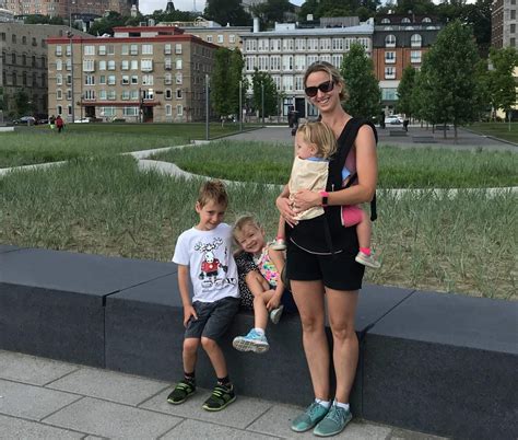 The 2 Best Exercises To Fix Your Postpartum Posture