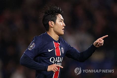 이강인 벤치 아냐 가짜 9번 확정 Psg 대표로 Ucl 기자회견→psv전 선발 유력공격 최전선 배치