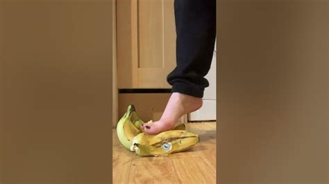 Feet Crushing Bananas 🍌 Youtube