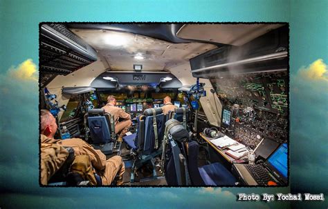 Updated cockpit inside the Lockheed C-5M Super Galaxy (USAF) : r/aviation