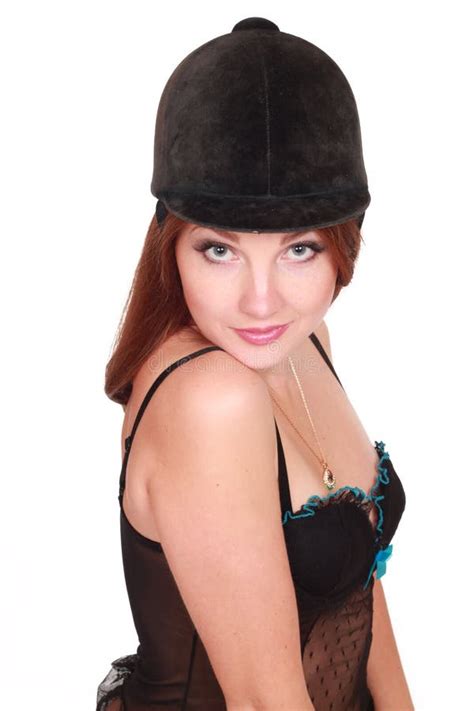 El Brunette Sexual Tiene Gusto De Una Amazona Foto De Archivo Imagen De Sujetador Ropas