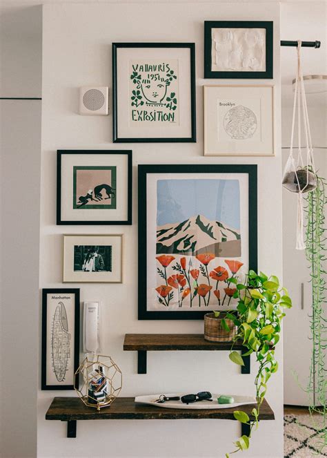 gallery wall selecting arranging layout ideas artofit