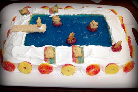 Pool Party Cake - Life In Pleasantville