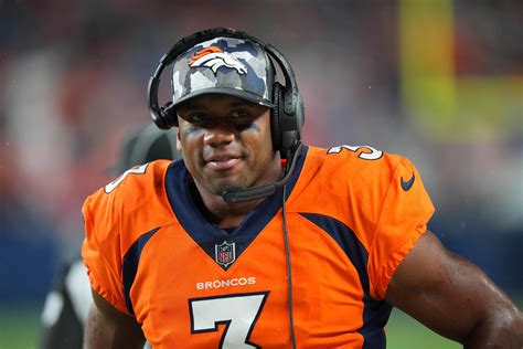 NFL games today: TV schedule, start time, live stream for Saturday football