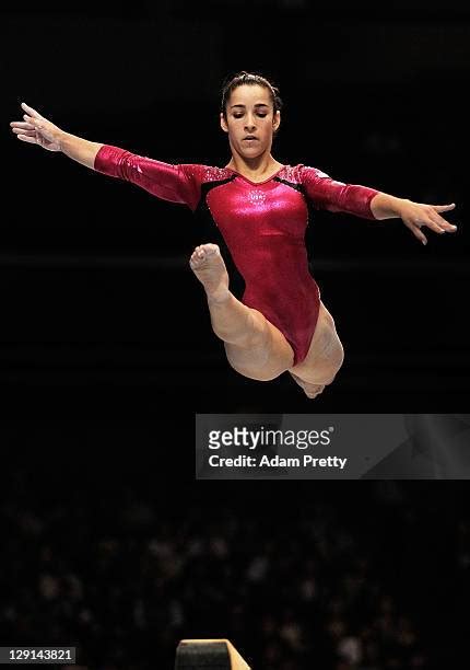 Aly Raisman Beam Photos And Premium High Res Pictures Getty Images