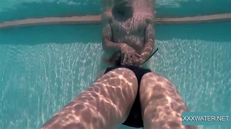 Jason Mouth Fucks Marcie Underwater XVIDEOS