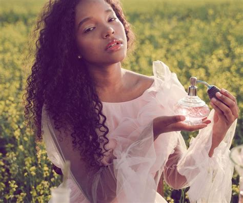 Summer Garden Nails Mit Diesem Süßen Nageldesign Genießen Wir Jetzt Noch Den Spätsommer