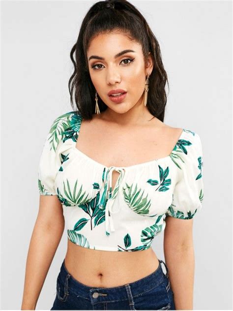 [18 Off] 2021 Zaful Leaf Print Keyhole Crop Top In Multi Zaful