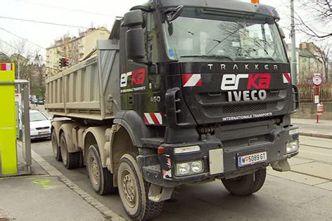 Frau Stirbt Bei Verkehrsunfall Wien ORF At