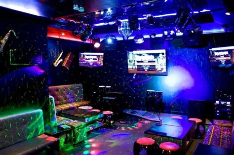 5 Bar Karaoke Lounge - New York, NY - Party Venue