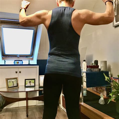 Sexy Guy 16 Nude Pics XHamster