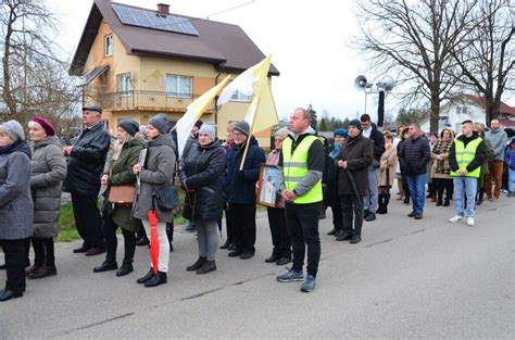 Marsz Papieski Parafia Matki Bo Ej Nieustaj Cej Pomocy W Gromadzie