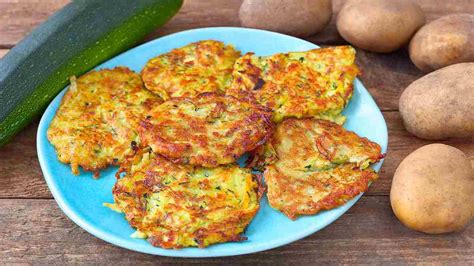 Galettes de pommes de terre et courgettes délicieuse et savoureuse