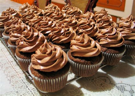 Food Notebook: The Cupcake Collective No. 4: Chocolate Cupcakes with ...