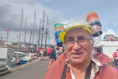 Festival du Chant de Marin à Paimpol avez vous croisé Lionel coiffé