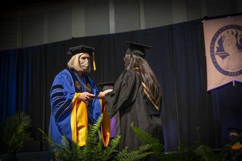 Atc Grad Athens Technical College Graduation May Flickr