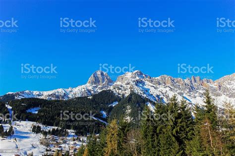 Winter Austria Mountain In The Alps Stock Photo - Download Image Now ...