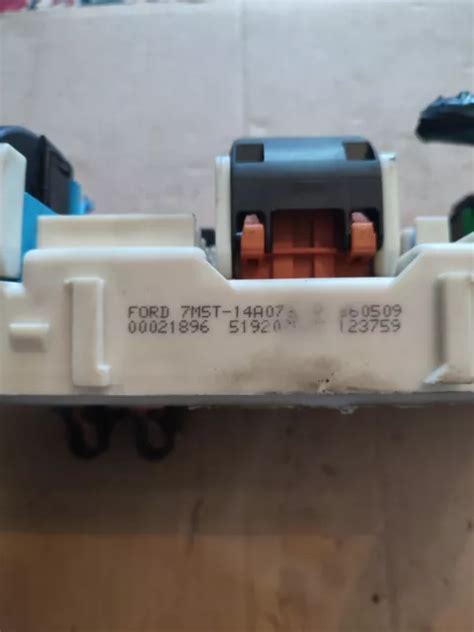 USED GENUINE FORD Kuga Mk1 Body Control Module Fuse Box Bcm 7M5T 14A073