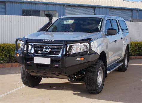 Dobinson Steel Bullbar Nissan Navara NP300