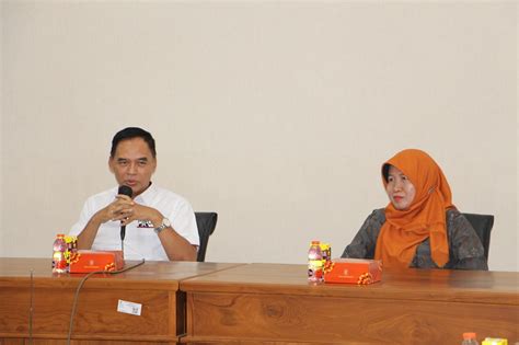 Isi Surakarta Sepakat Tingkatkan Kerjasama Dengan Fib Unej Fakultas