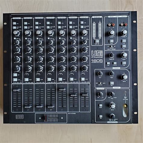 Urei Soundcraft Professional Dj Mixer Stereo Channels Reverb