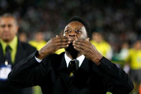 Legenda Brasil Pele Meninggal Dunia Sepak Bola Dunia Berduka