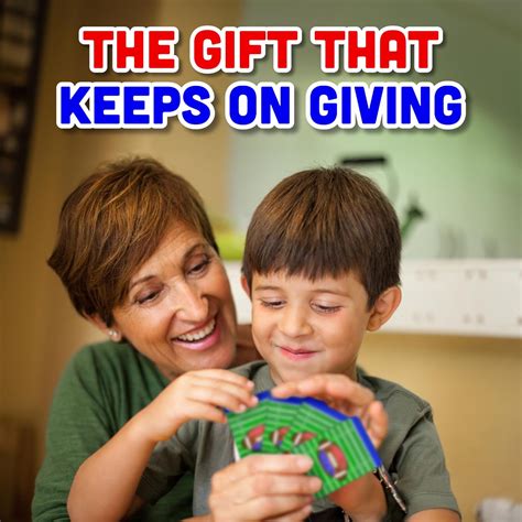 Fourth Down – Nuevo! La emoción del fútbol en un juego de cartas! Como