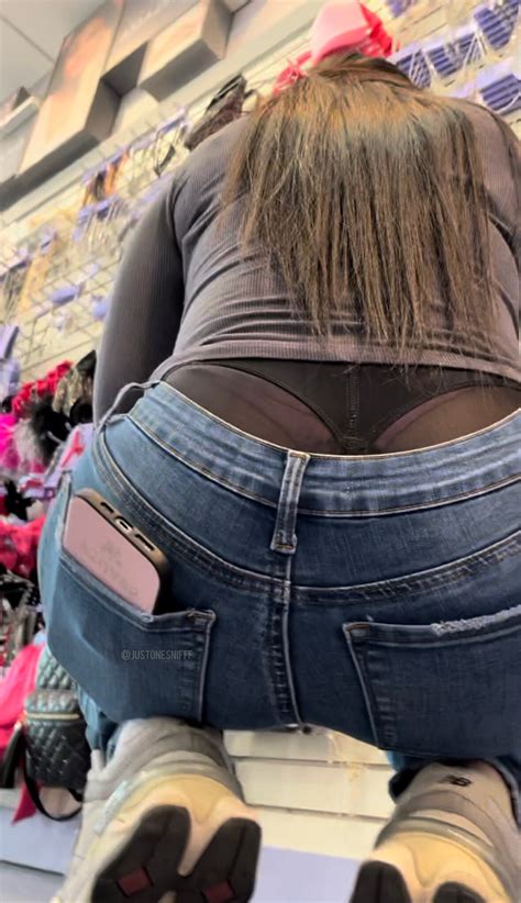 Big Ass Latina Worker With Whaletail Tight Jeans Forum