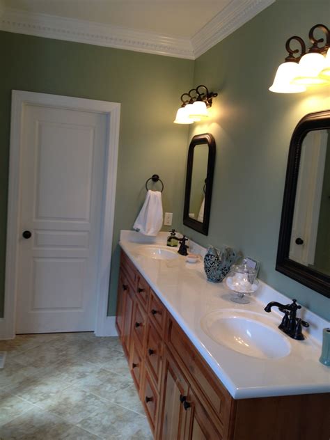 Sherwin Williams Green Bathroom Colors – BESTHOMISH