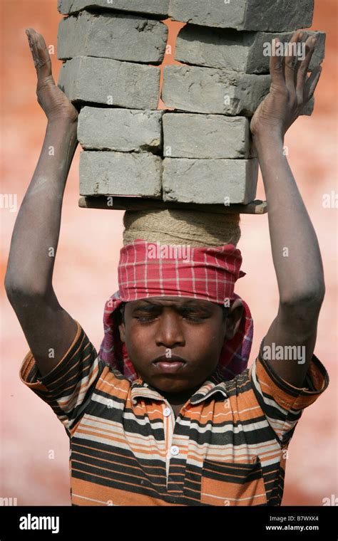 Nepal Brick Factory Hi Res Stock Photography And Images Alamy