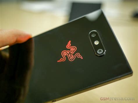 Razer Phone 2 Hands On Review Design And Hardware Overview