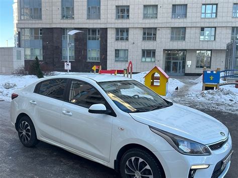 Купить б у Kia Rio IV 1 6 AT 123 л с бензин автомат в Санкт