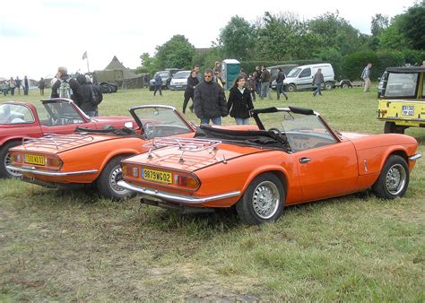 Triumph Spitfire rouges Quivières 20 juin 2010 Flickr