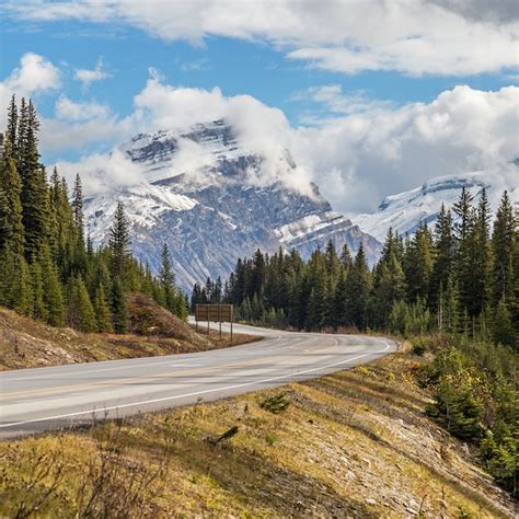 Road Trip Saskatchewans Stunning National Parks Lonely Planet