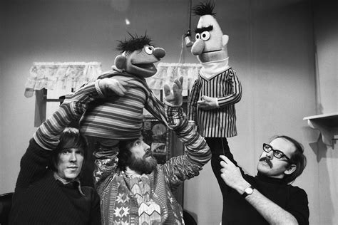 Frank Oz On His New Muppet Documentary Miss Piggys Troubled Past And