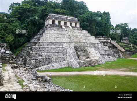 Ruins of Palenque, Mexico Stock Photo - Alamy