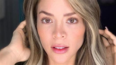 Sheyla Rojas Grita Su Amor A Millonario Fidelio Cavalli Con Ayuda Del